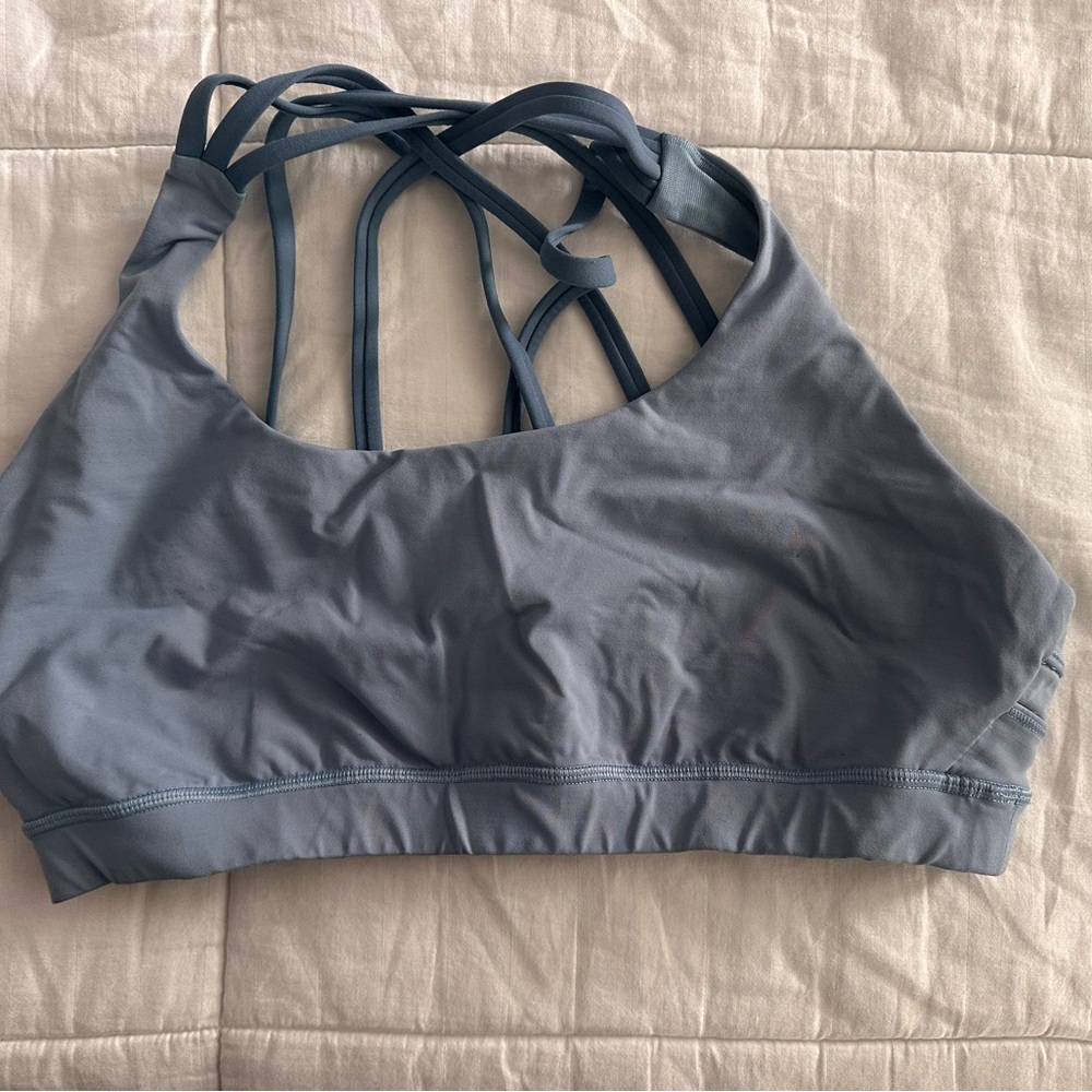 Lululemon Women's Strappy Sports Bra - Blue